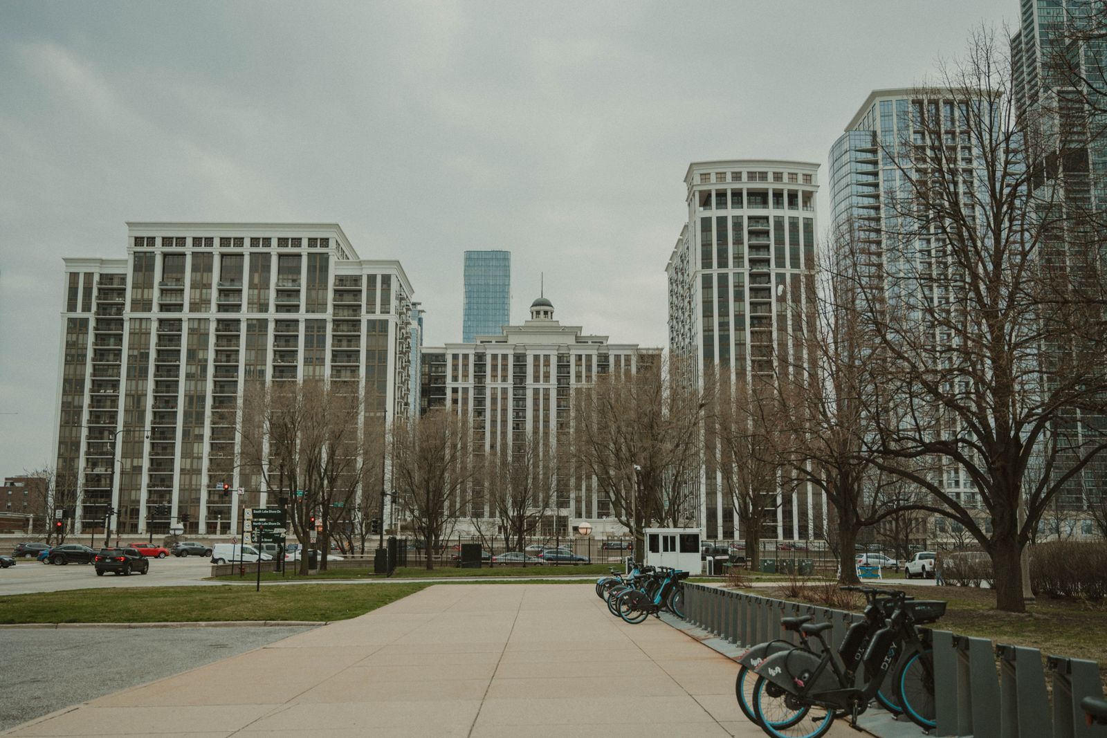 Chicago street architecture