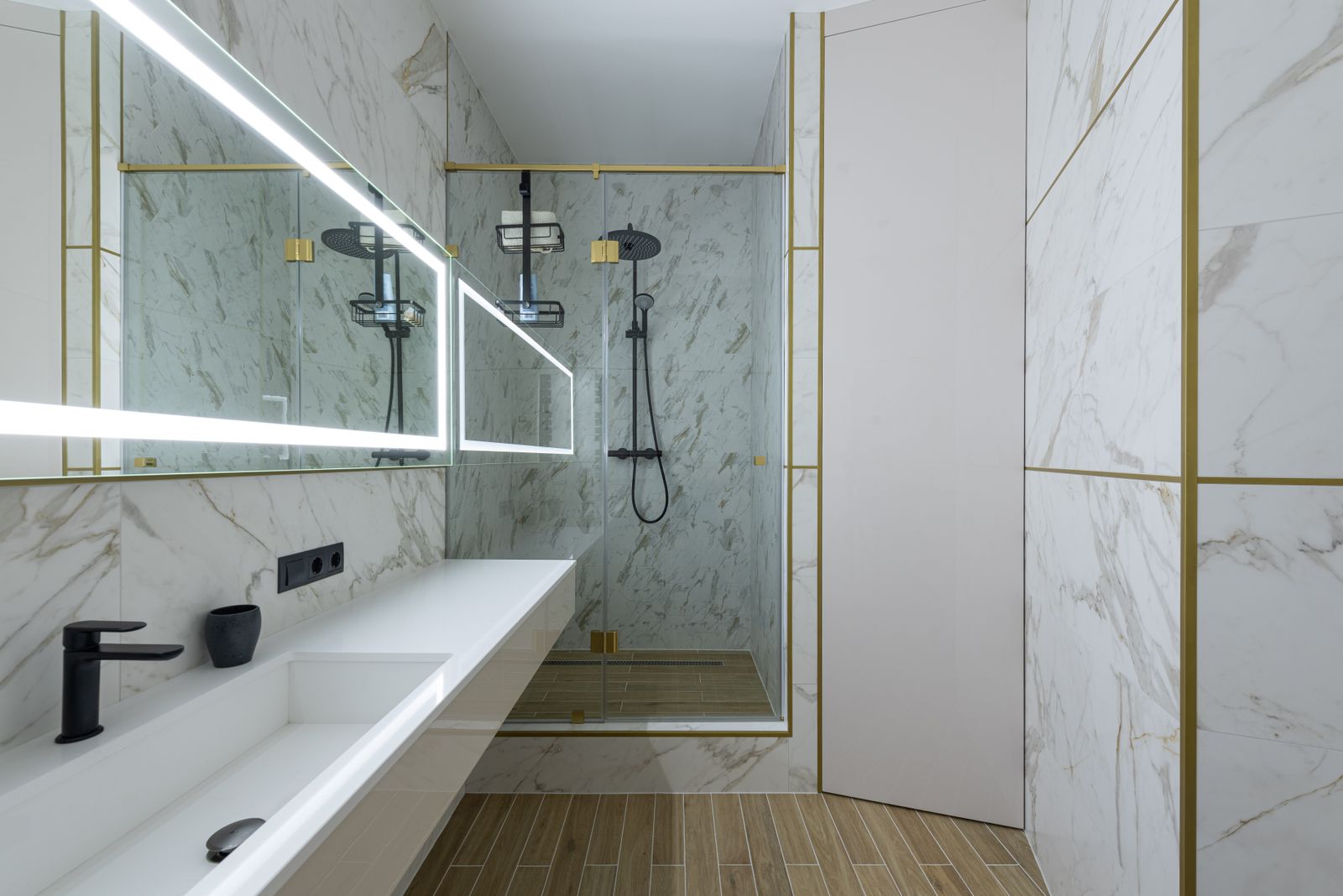 Evanston accessible suite