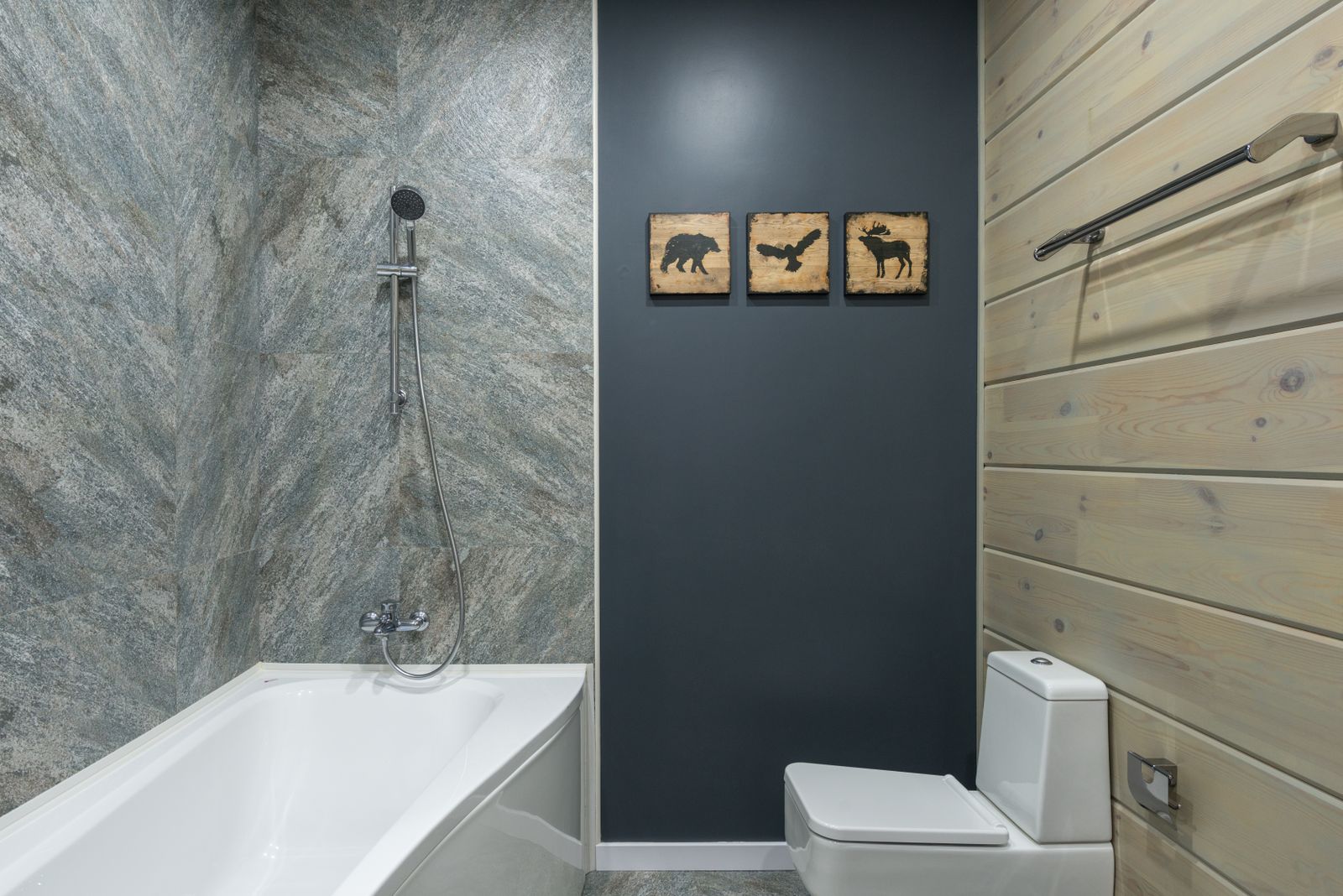 Lighting a bathroom in four scenes